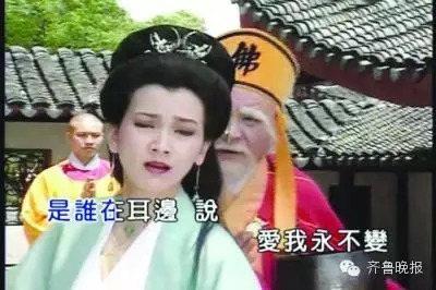 �ֵ���ȫ�Ǳ��׵ļ��ڣ��̵���������Щ�䶯ȫ���ı����¼�������������