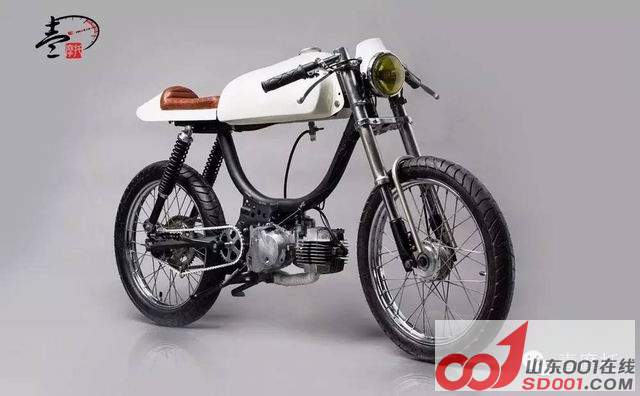 奥地利普赫为载体,轻便车改造的美式风格-济南